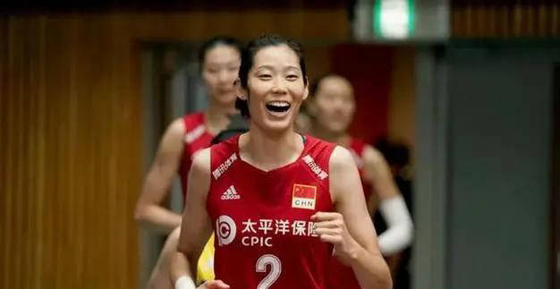 中国女排朱婷收到好消息,蔡斌放心了