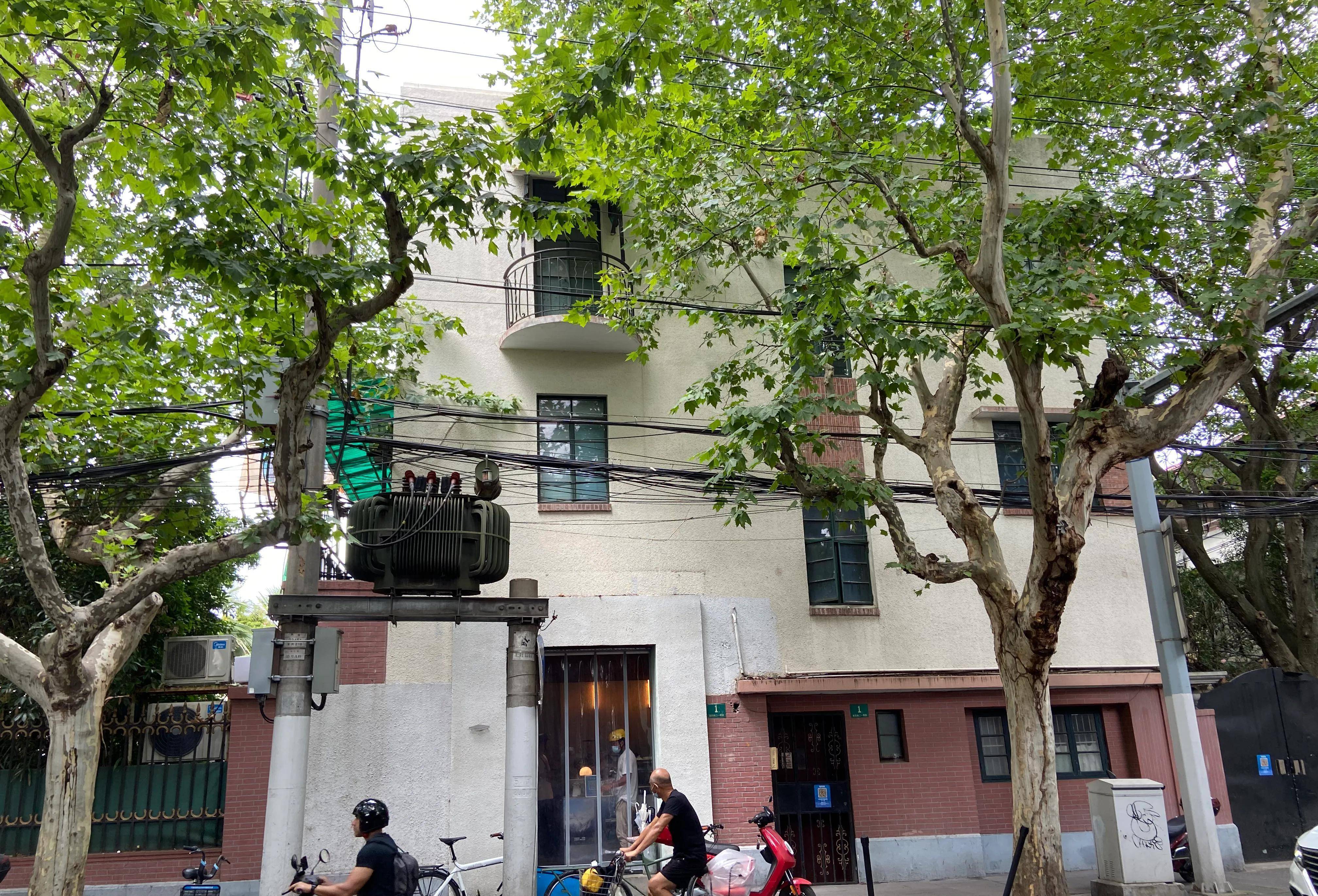 烟云笼罩,繁华褪色,网红富民路,从上海传奇的中心归于沉寂