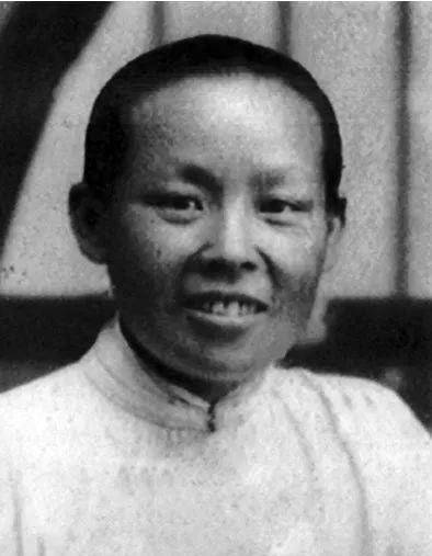 康有为临终前最放心不下六姨太,留下无耻遗言,六姨太后来怎样了