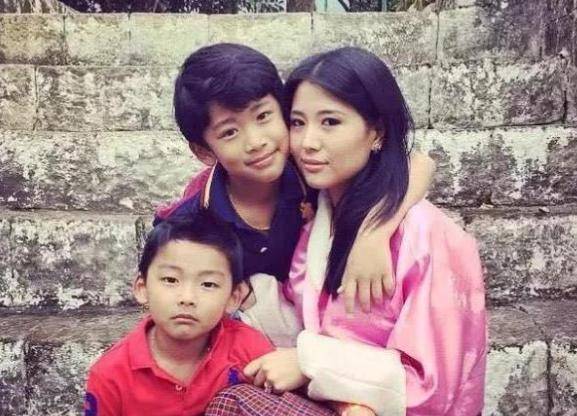 3子女同时与王后家族联姻,大太后迁怒索南_多杰·旺姆_公主_女儿