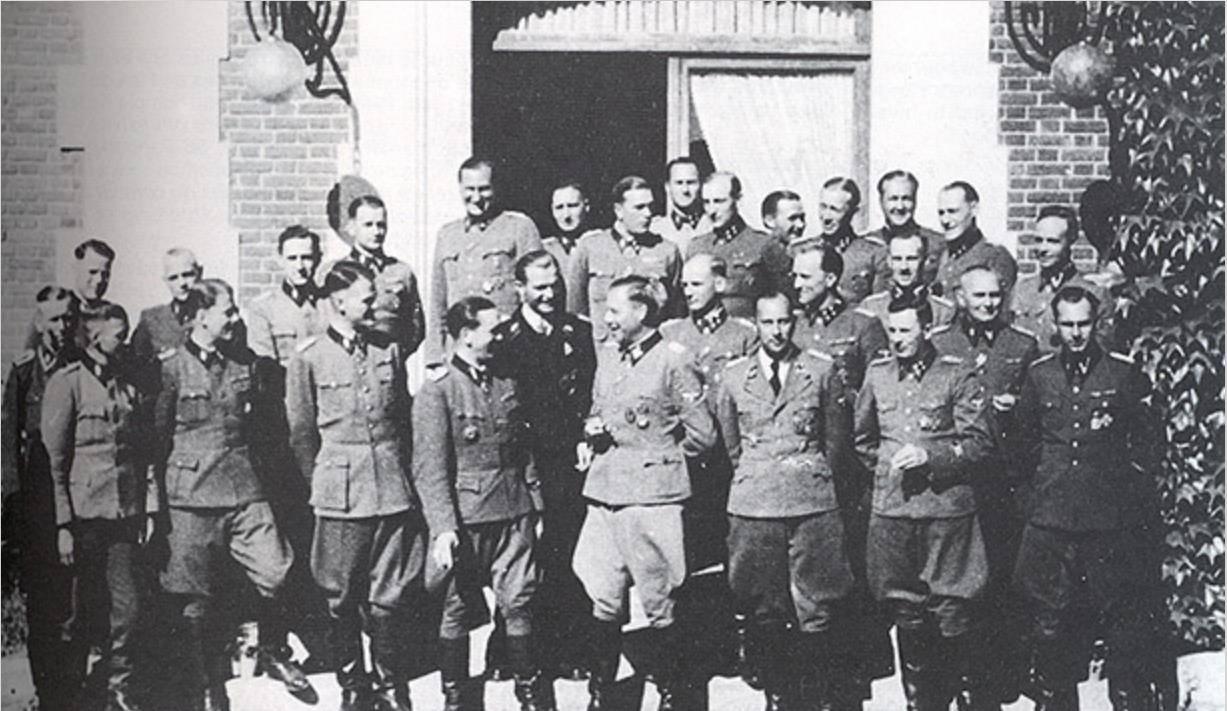 德国结构工程师当连长,战后越狱活到93岁,曾率60人阻挡上千苏军