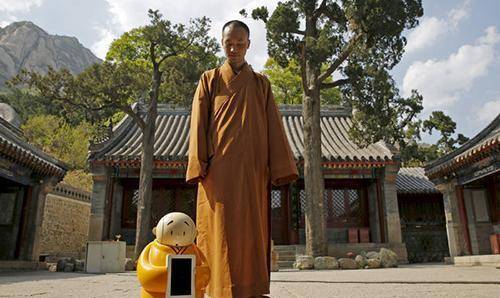 "小清华"龙泉寺有多厉害?僧众大多是清北博士,张小龙也曾拜访