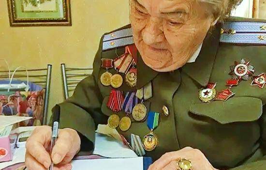 二战期间,苏联有超过100万女性参战,大多是1530岁的年轻女孩