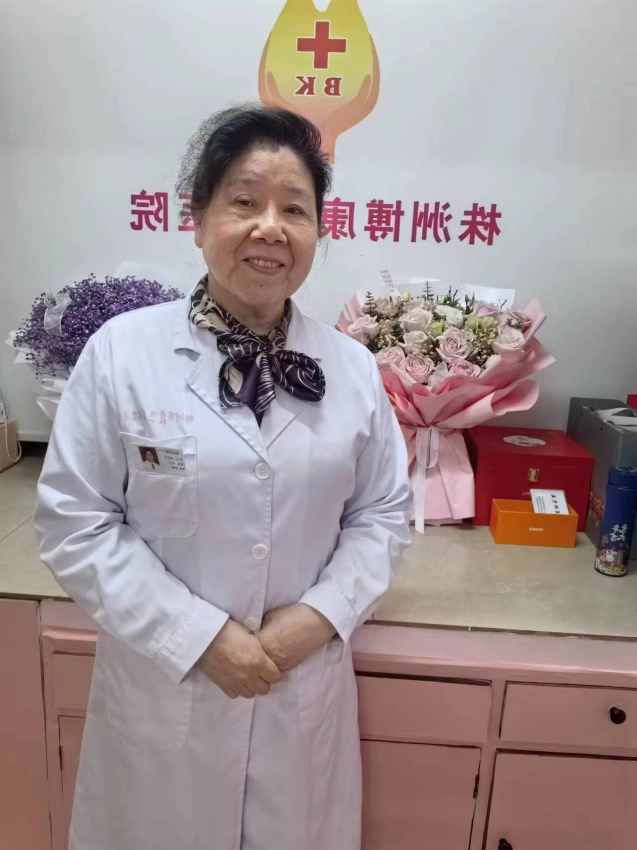 株洲妇女双侧输卵管不畅8年不孕,谢岳姣院长助力好孕