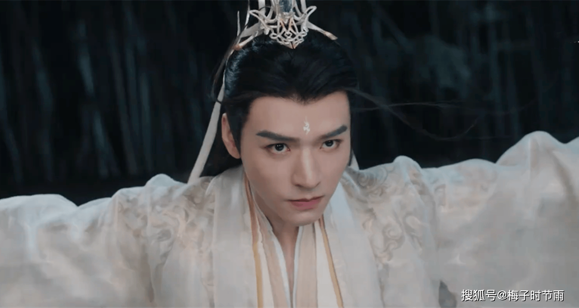 虽然结束了,却还有第二世,涂山苏苏和东方月初的转世白月初还有后续