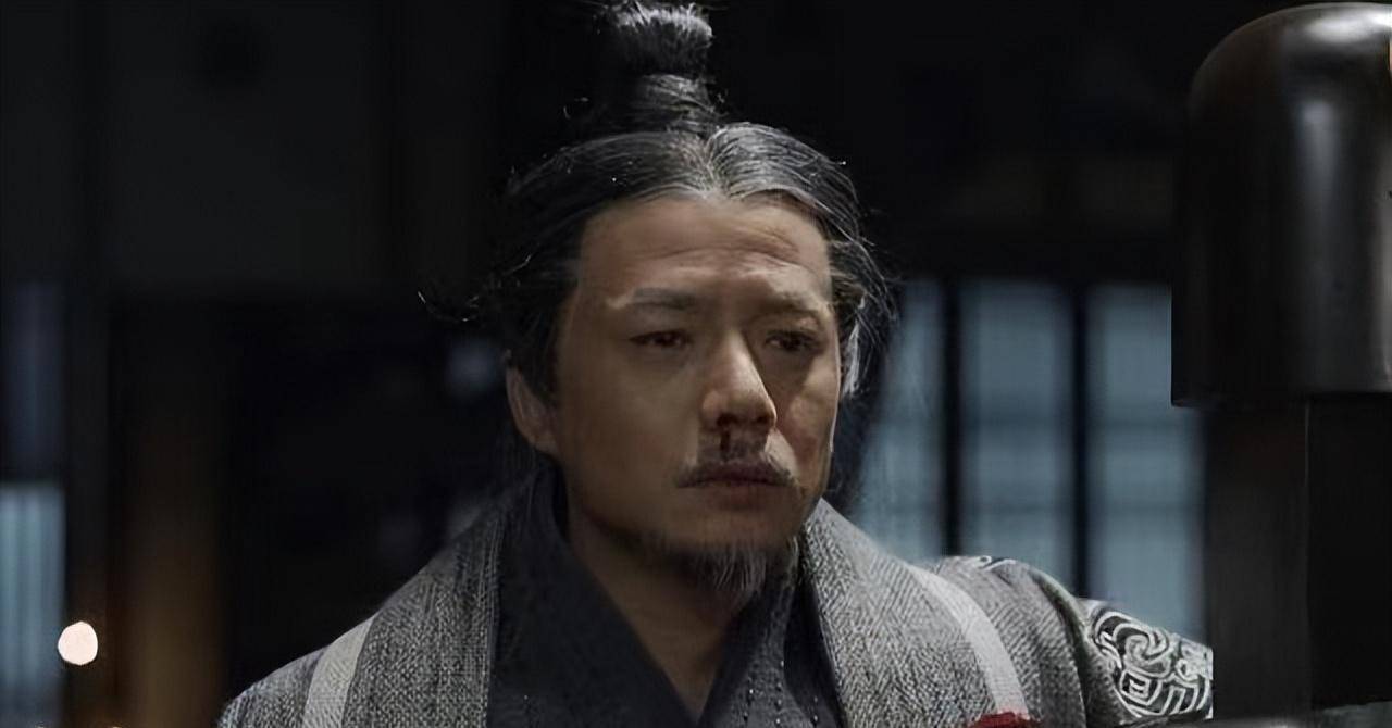 吕不韦努力一生,为何因为秦始皇仅30个字的信,而饮鸩酒自尽?