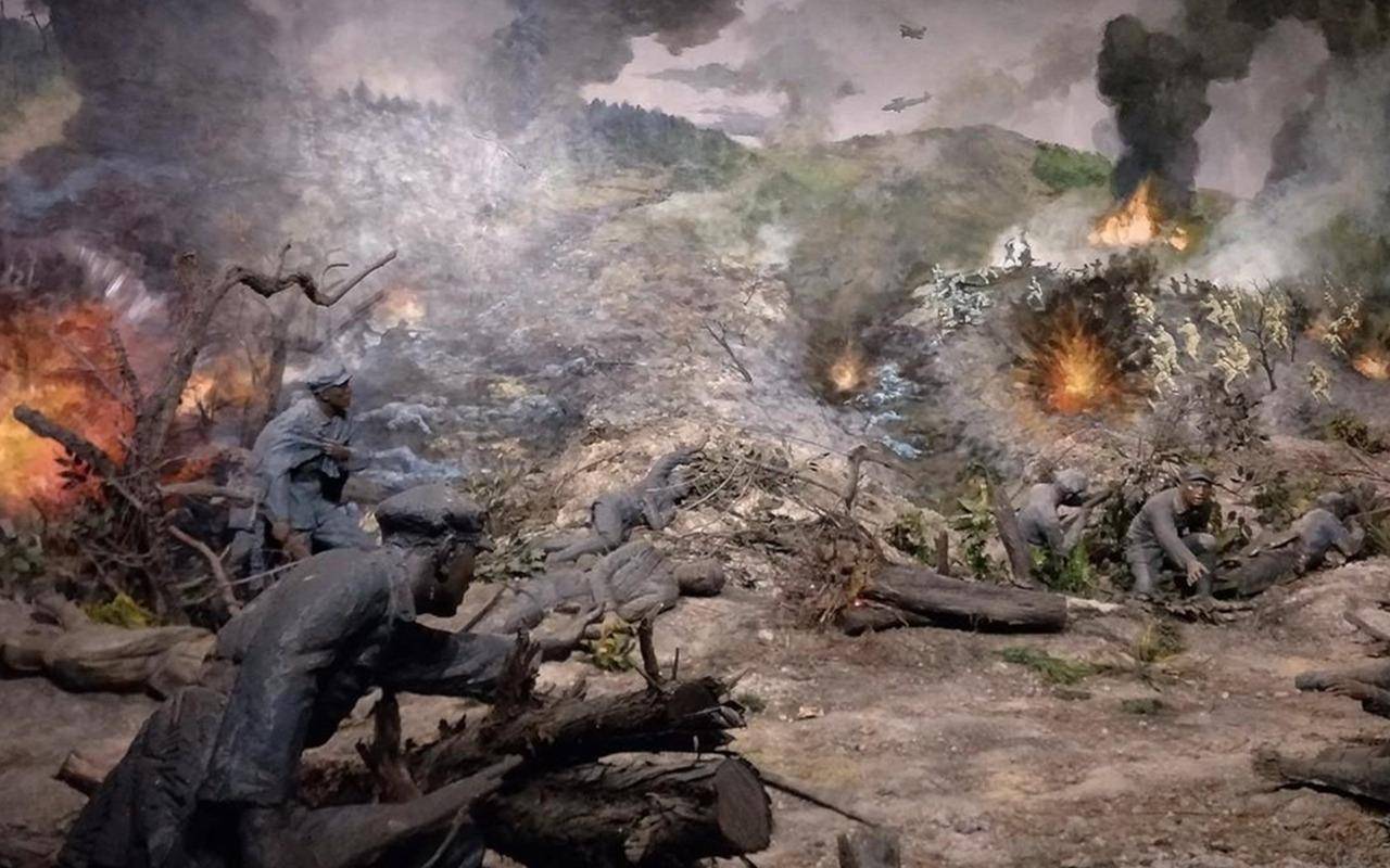 1946年11月,吕梁战役中,张英才的9连发挥更加神勇.