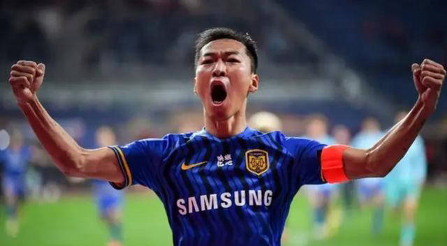 意外!伊万邀请申花核心吴曦入国足,或将替代李源一迎战泰国