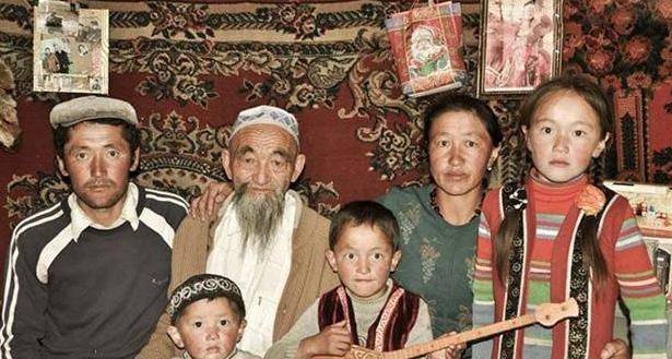万人自称"中国人",黑发黑瞳,他们和我们是何关系_哈扎拉_蒙古族_民族