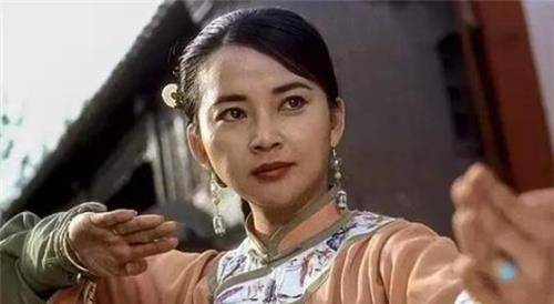 60岁老公,生下一子家喻户晓,说出名字你肯定认识_方世玉_方德_苗翠花