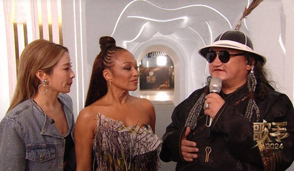 张柏芝调侃那英:亚当补位《歌手2024》会更紧张吗?那英回复超好笑