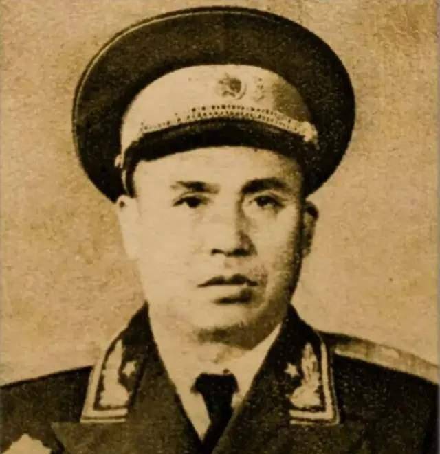 八路军炮弹不够,团长强令开炮,司令员:你眼里还有我这个司令吗_贺东生