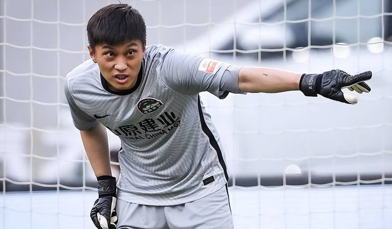 接手河南队后第一个提拔重用的王牌,夏窗后亮相_王国明_比赛_王金帅