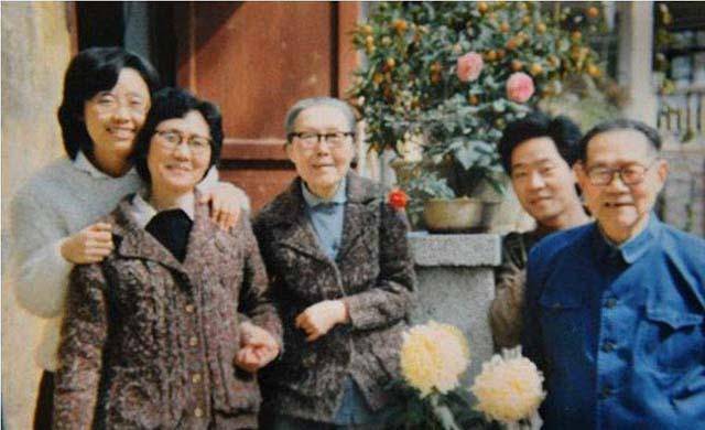 张爱玲姑姑张茂渊:才貌双全的"名门千金",为何到78岁才嫁人?