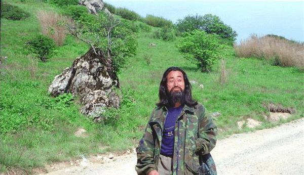 张金星:花费百万探索神农架,寻找野人,还曾表示:我已经被野化