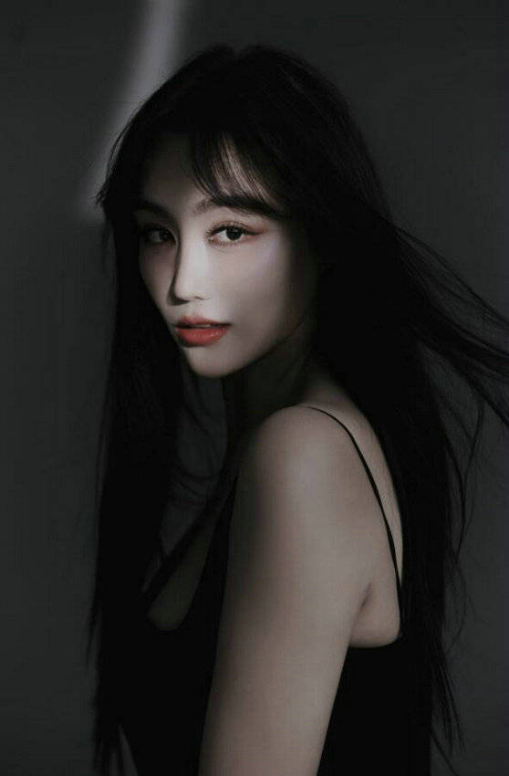 恨的"江凌蝶(女二)"到《亲爱的孩子》中带点抑郁情绪的角色穆雪(女二)