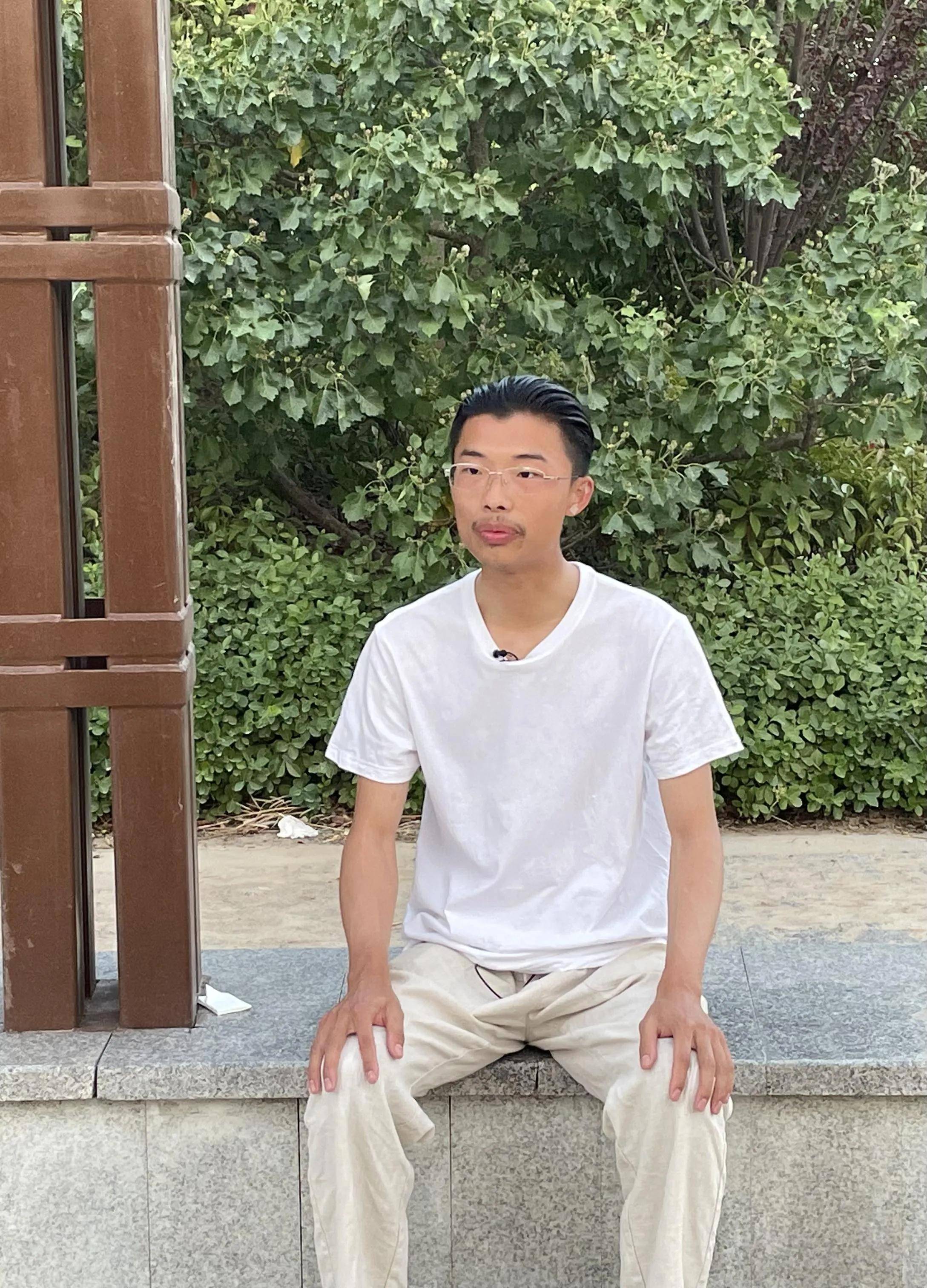 创作者
            郭有才突然停用了现场直播红包，与否吗是吃得下一亿就一走了之了？(图2)