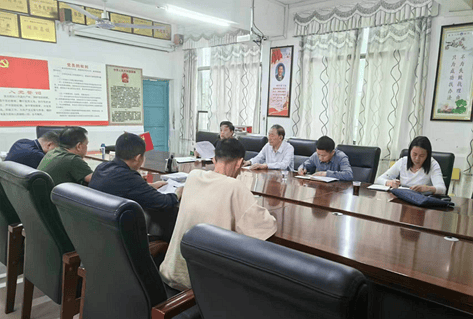 彭国友传达了桂阳县教育基金会的会议精神,并对2023年全镇教育基金