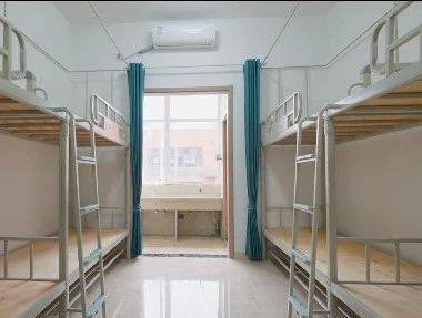 学费多少_录取分数线_升本率多少_招生电话_教学_教育_高中