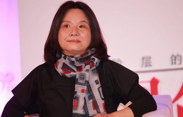 浙江富婆何巧女:赴美捐款97个亿,直言:美国比我们更需要这笔钱