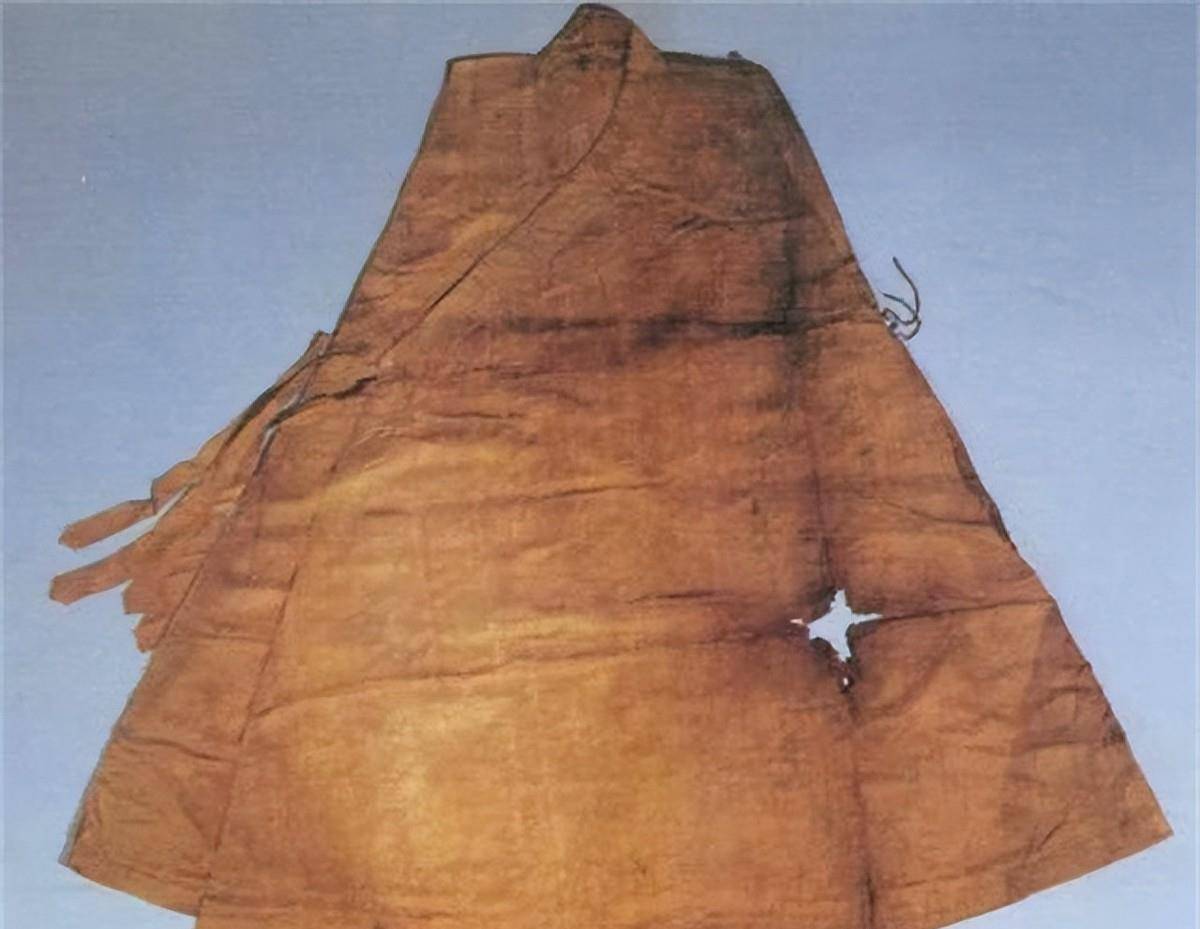 1975年福州一座少女墓,出土薄短裙,专家:才结婚一年_黄升_人们_丝织品