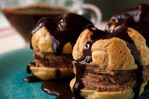 法国厨王的这道修女泡芙,秒杀当红闪电泡芙,家里有矿未必能吃到