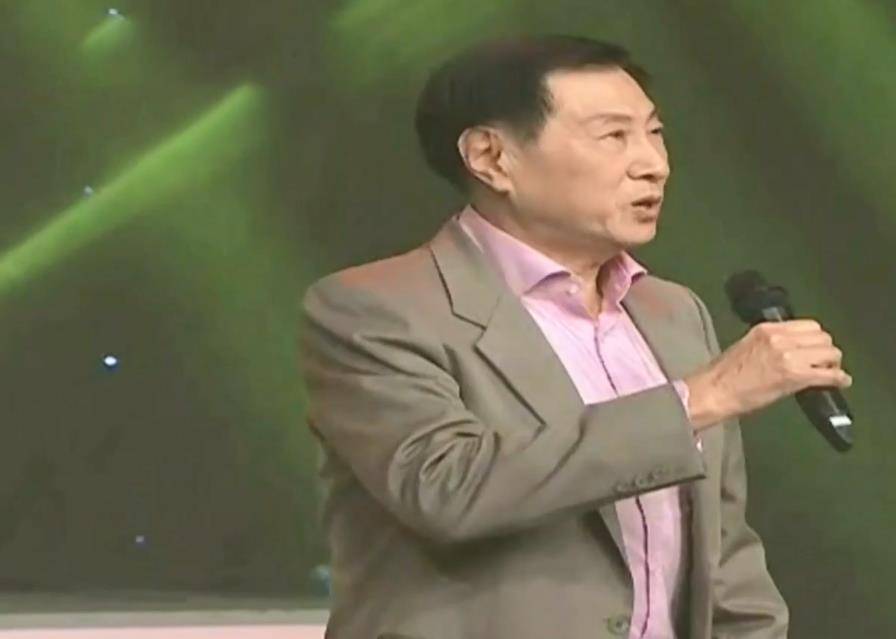 张德英:81年退出国家队,丈夫是杨春霞的弟弟,后远赴美国当教练