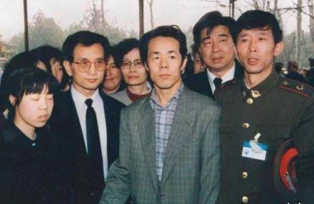 超人张宝胜电视剧1995图片