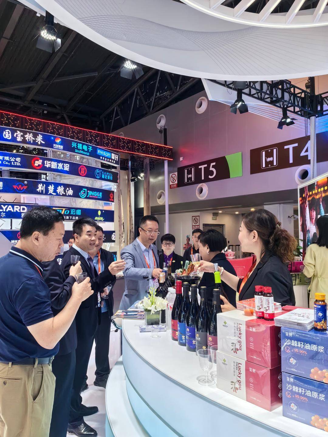 宁夏贺东庄园:以品质塑造品牌,勇挑大国外交"美酒名片"之任
