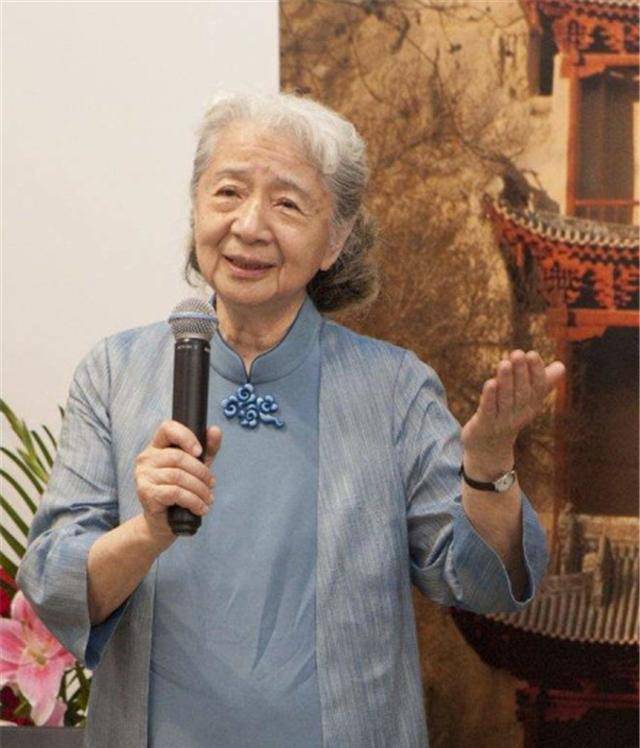 母亲受不了苦与军官私奔,晚年穷困潦倒做佣人,儿子:我不认识她_常书