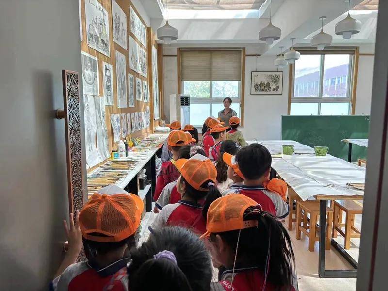 欢迎你 小朋友--艺术小学幼小衔接开放日活动纪实