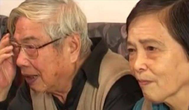台湾老兵找到失散45年的大陆发妻,上门问她丈夫:我可以带她走吗