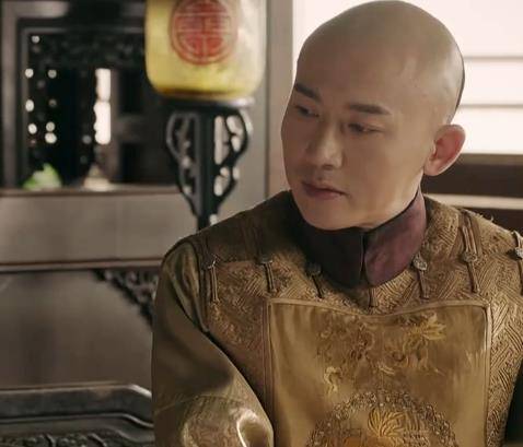 当傅恒喜欢上了魏璎珞之后,纯妃就开始黑化了.