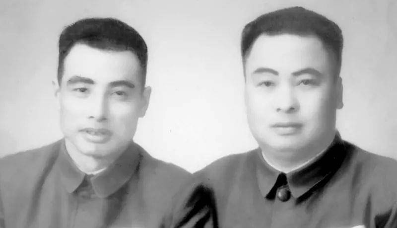 皖南事变后,新四军英雄团参谋长突围失败,靠一张通行证恢复自由