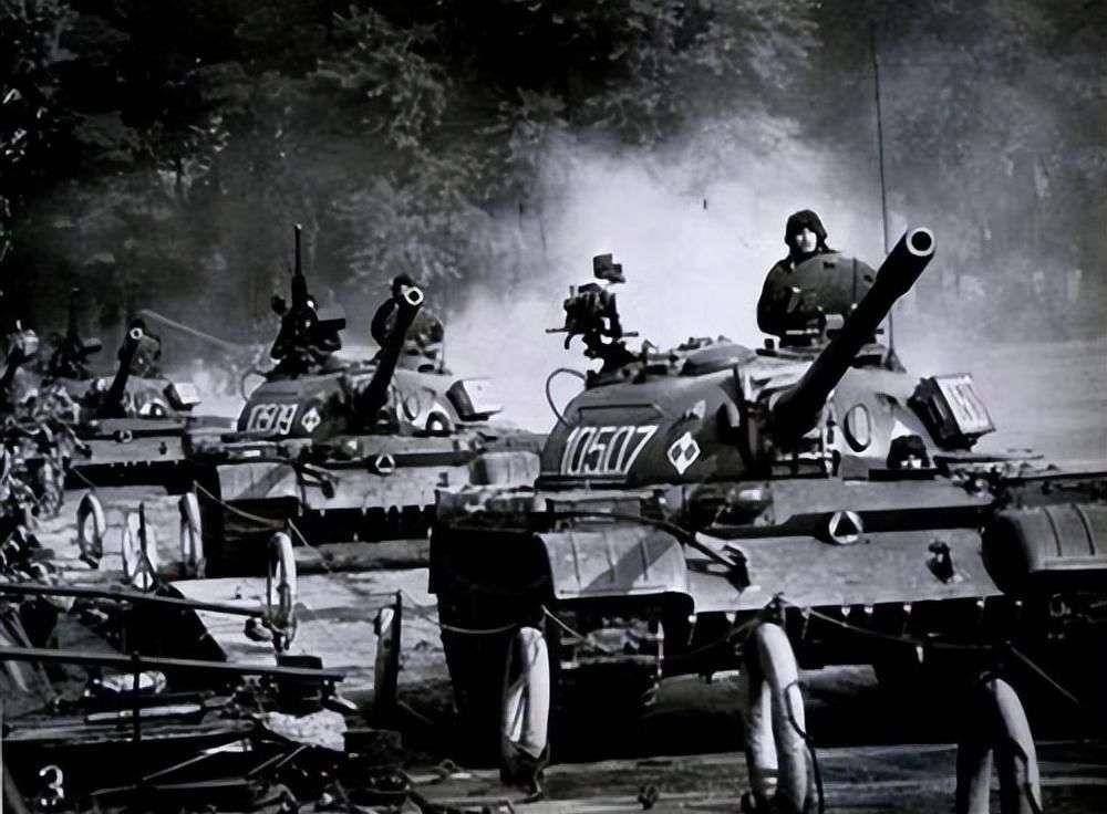 美防长嘲笑俄罗斯连十个盟友都没有,普京霸气回怼:两个就够了