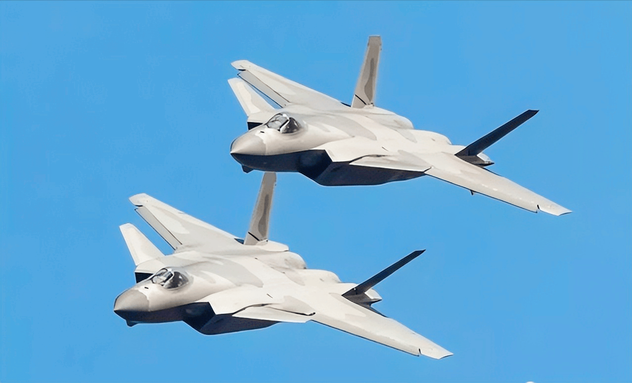 如果歼20在实战中遇上f35,歼20能否取胜呢?_能力_战术_先进战机