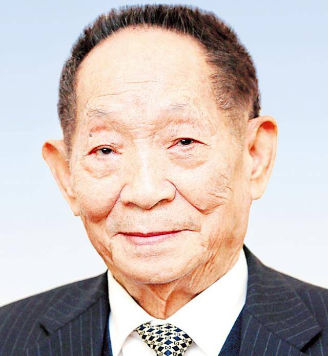 水稻之子袁定阳:袁隆平衣钵唯一传人