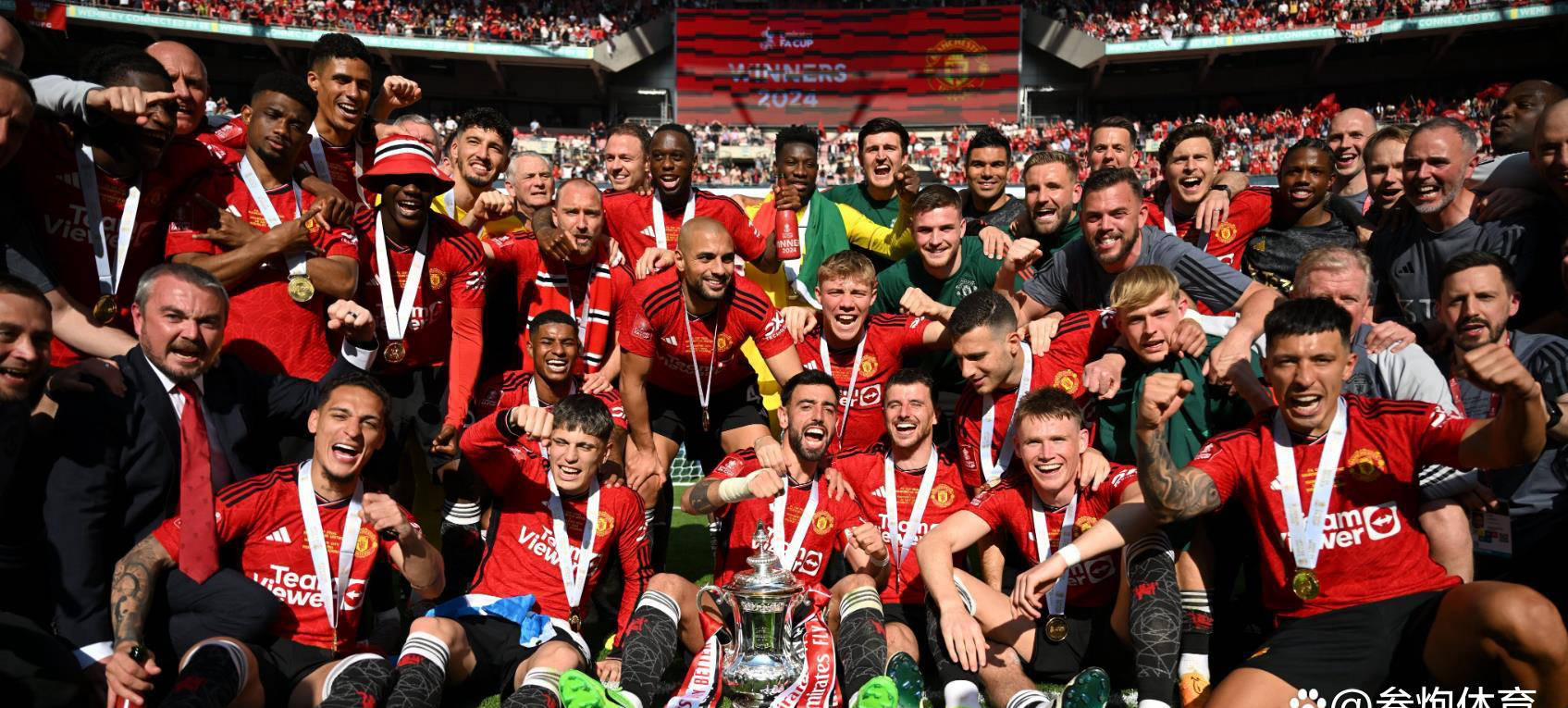 曼联逆袭夺冠,曼城低迷难挡滕哈赫下课风波