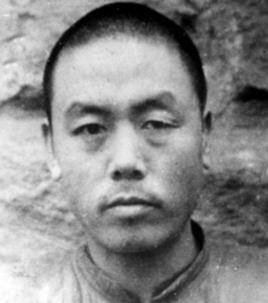 此人制造了渣滓洞惨案,杀害了杨虎城等300多名烈士,下场如何?