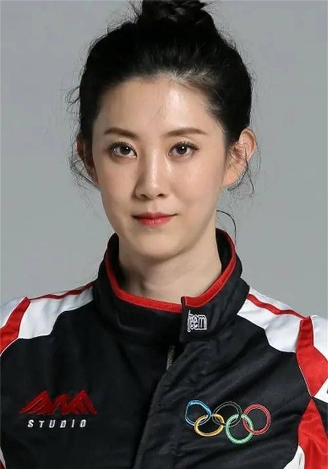 女排最美女神薛明!创国家队得分纪录,与央视导演离婚后至今单身