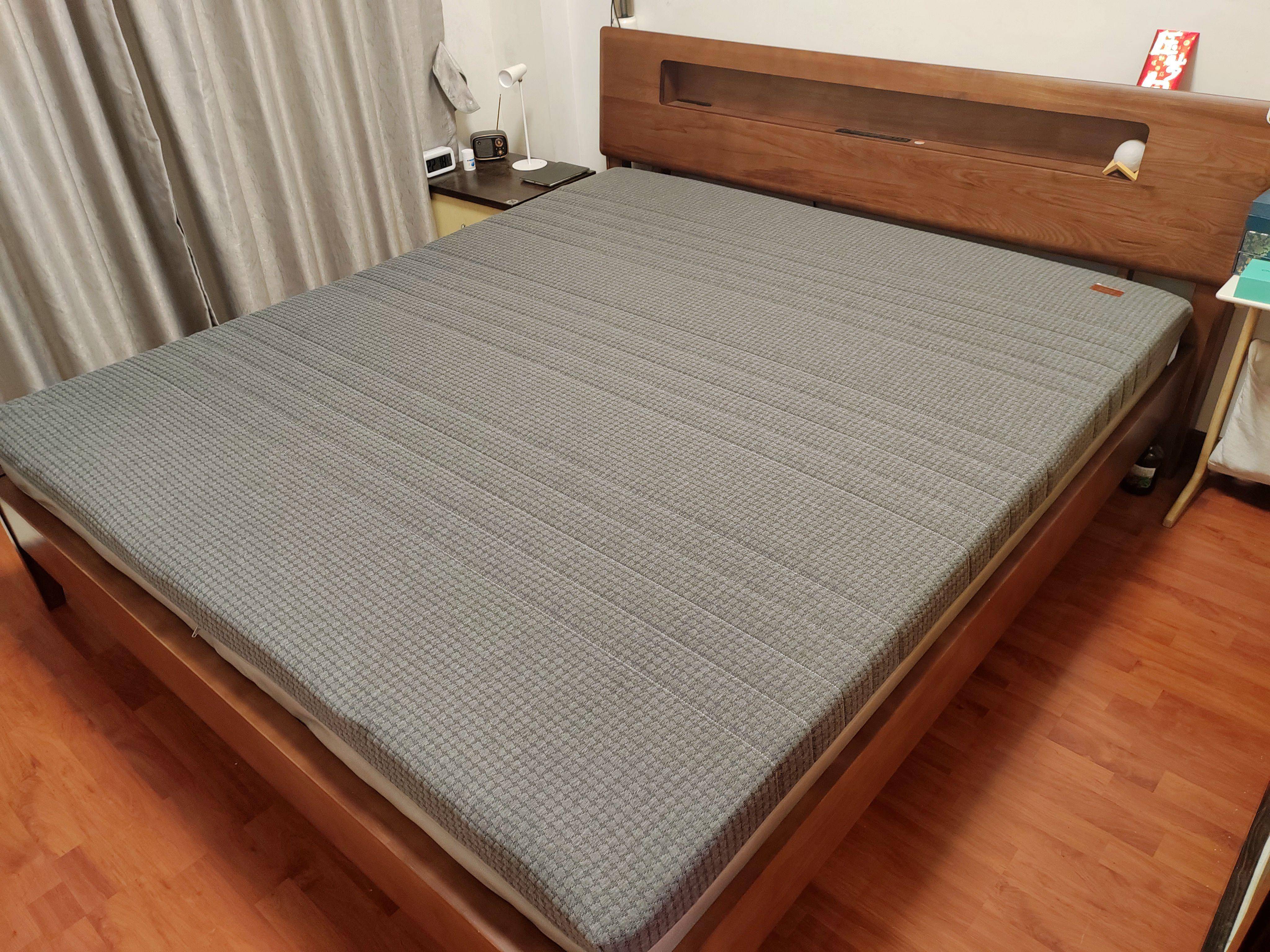 上小米有品换张8H黑金刚大口径护脊床垫，拯救受损老腰