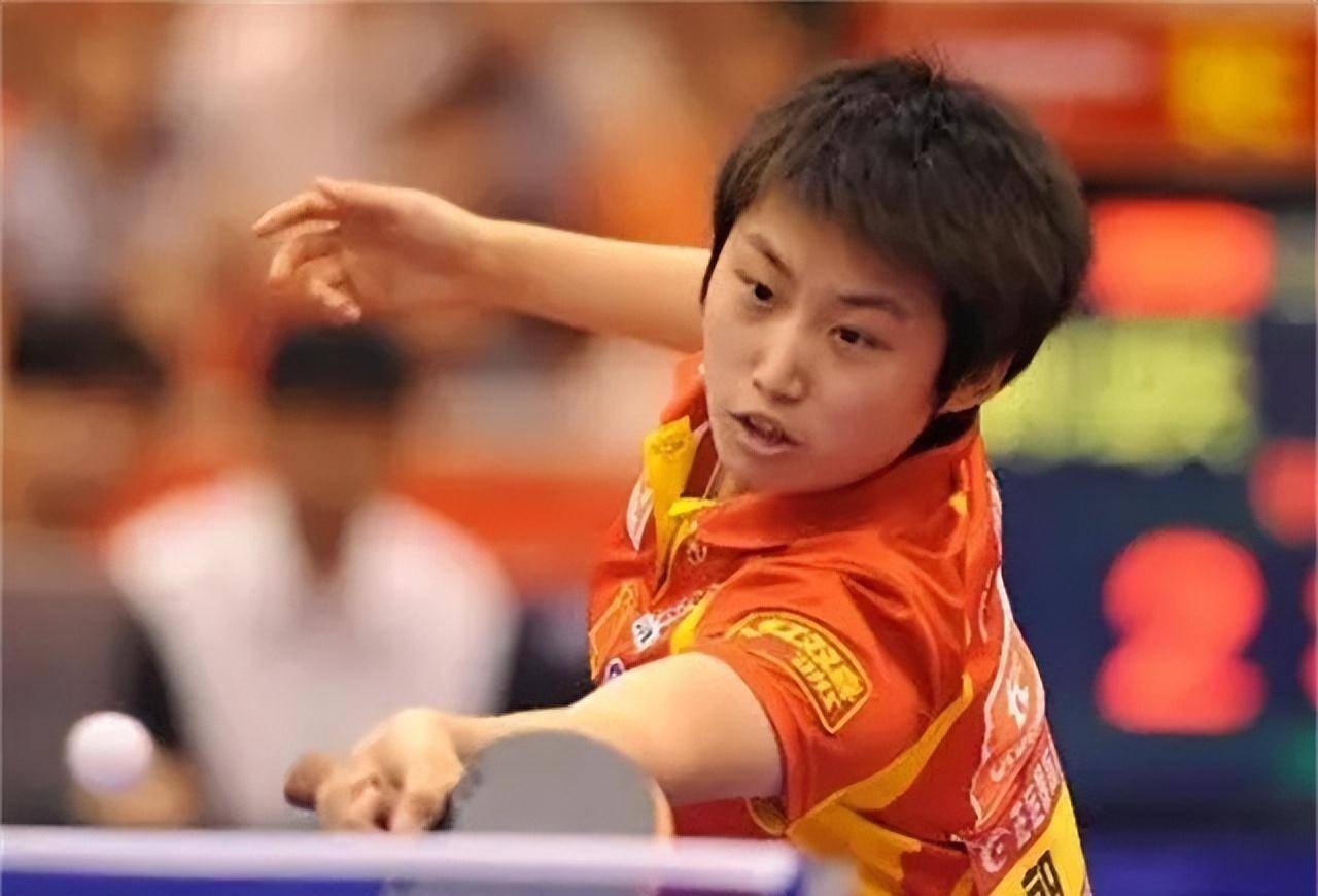 "刘诗雯和丁宁痛哭流涕,觉得辜负了教练对她们的信任.