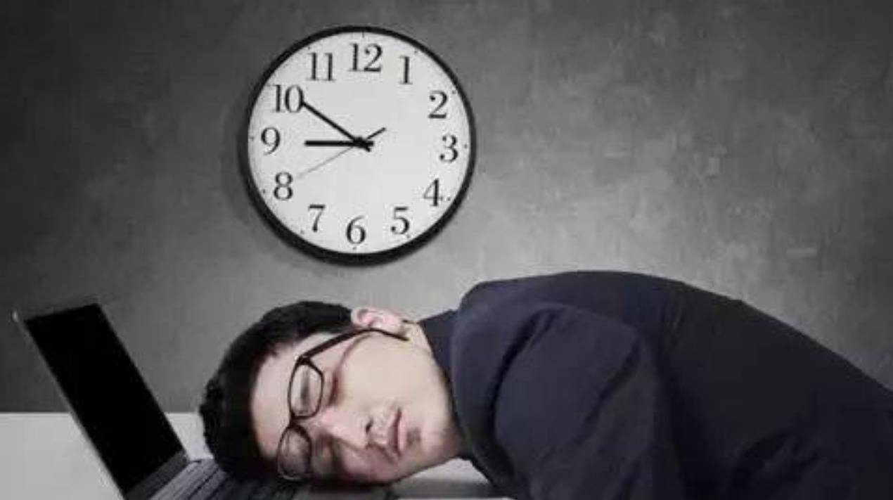 "人睡三觉,命比纸薄",祖宗告诉我们该咋睡觉,我们却都做错了