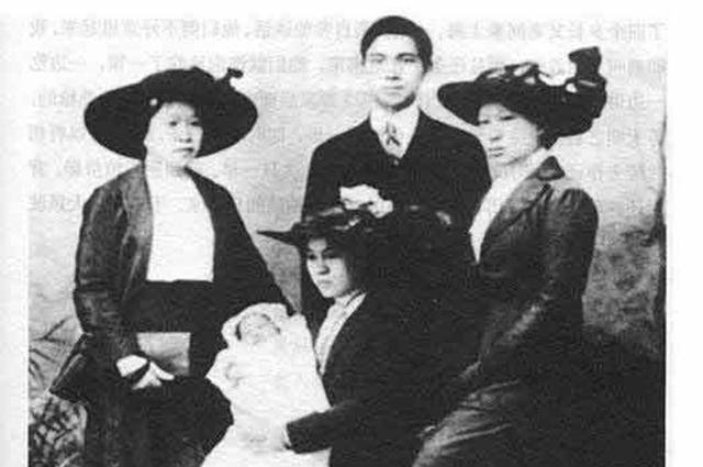 陈璧君1891年出生,很多人都说她是"民国八大丑女之一"其实她的五官