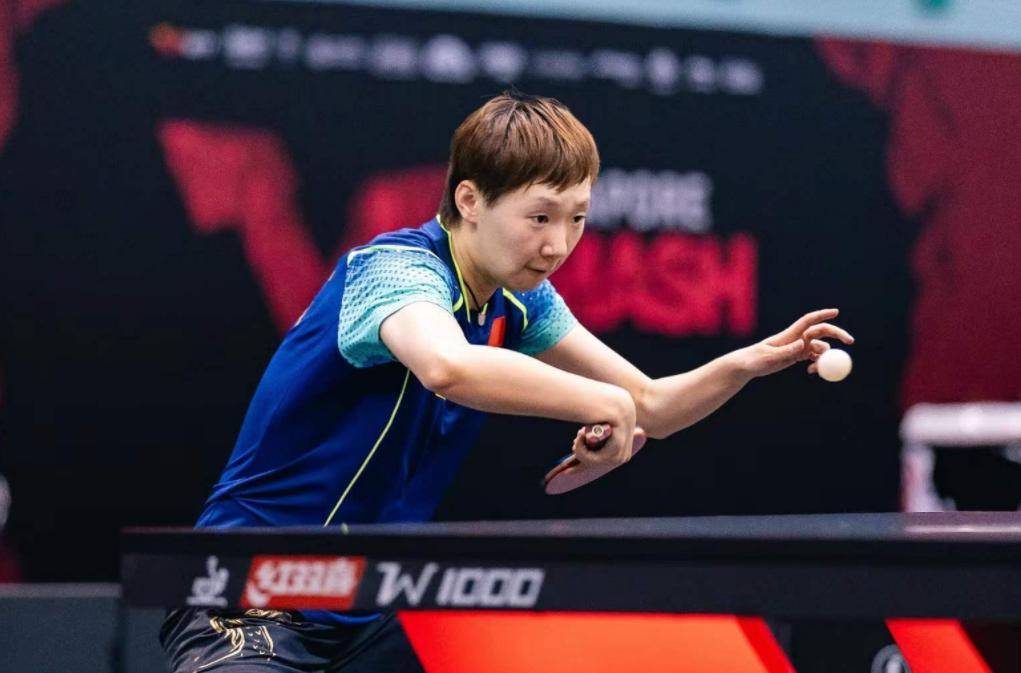 名记再次炮轰陈梦不如王曼昱:连球拍都掉地上了