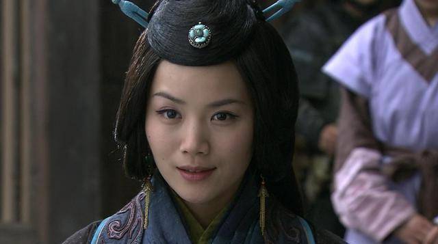 诸葛亮一生3大遗憾:错跟了刘备,错信了马谡,错娶了黄月英