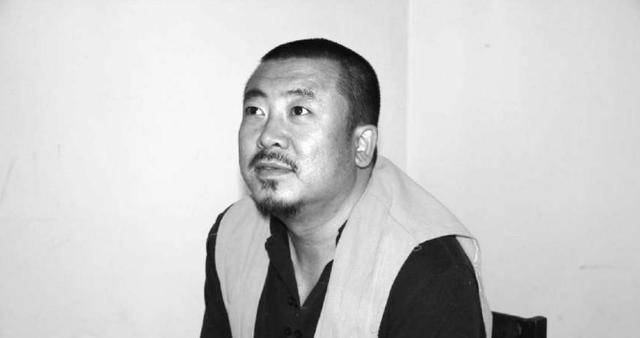 史上最强逃犯:逃亡13年,参演40多部戏,还曾获得最佳男配角奖_吉世光