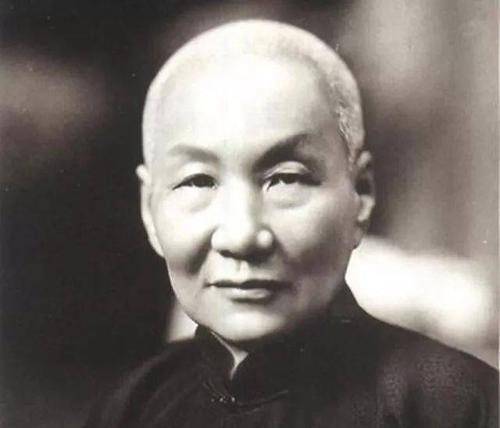 上海滩三大亨的后人现状如何?黄金荣绝了后,唯有杜月笙子孙满堂