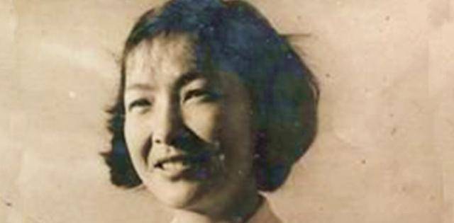 连长观看纪录片时突然大哭,指着屏幕:她是我妻子_冯学永_李秀英_淮河