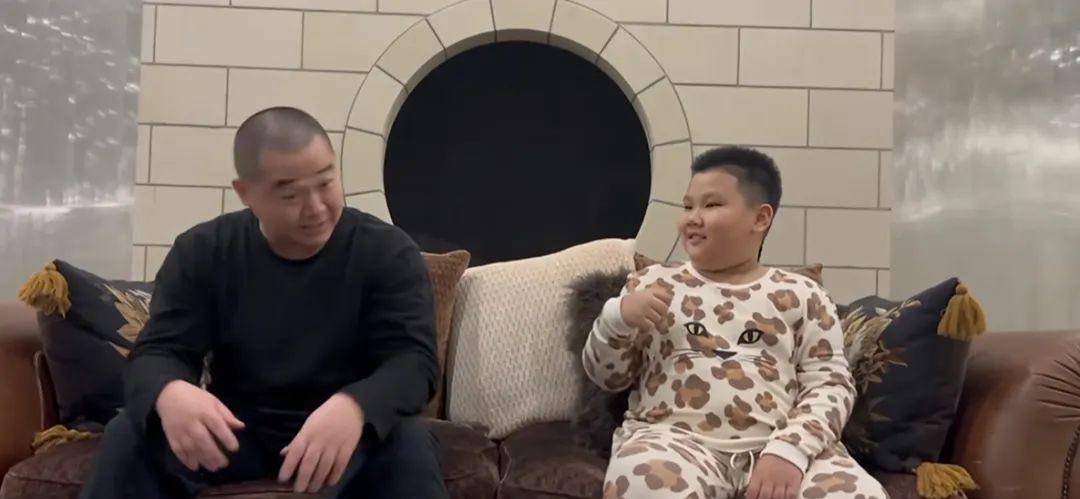 郭德纲带郭麒麟国外巡演,时间,地点已确定,网友,粉丝很是期待